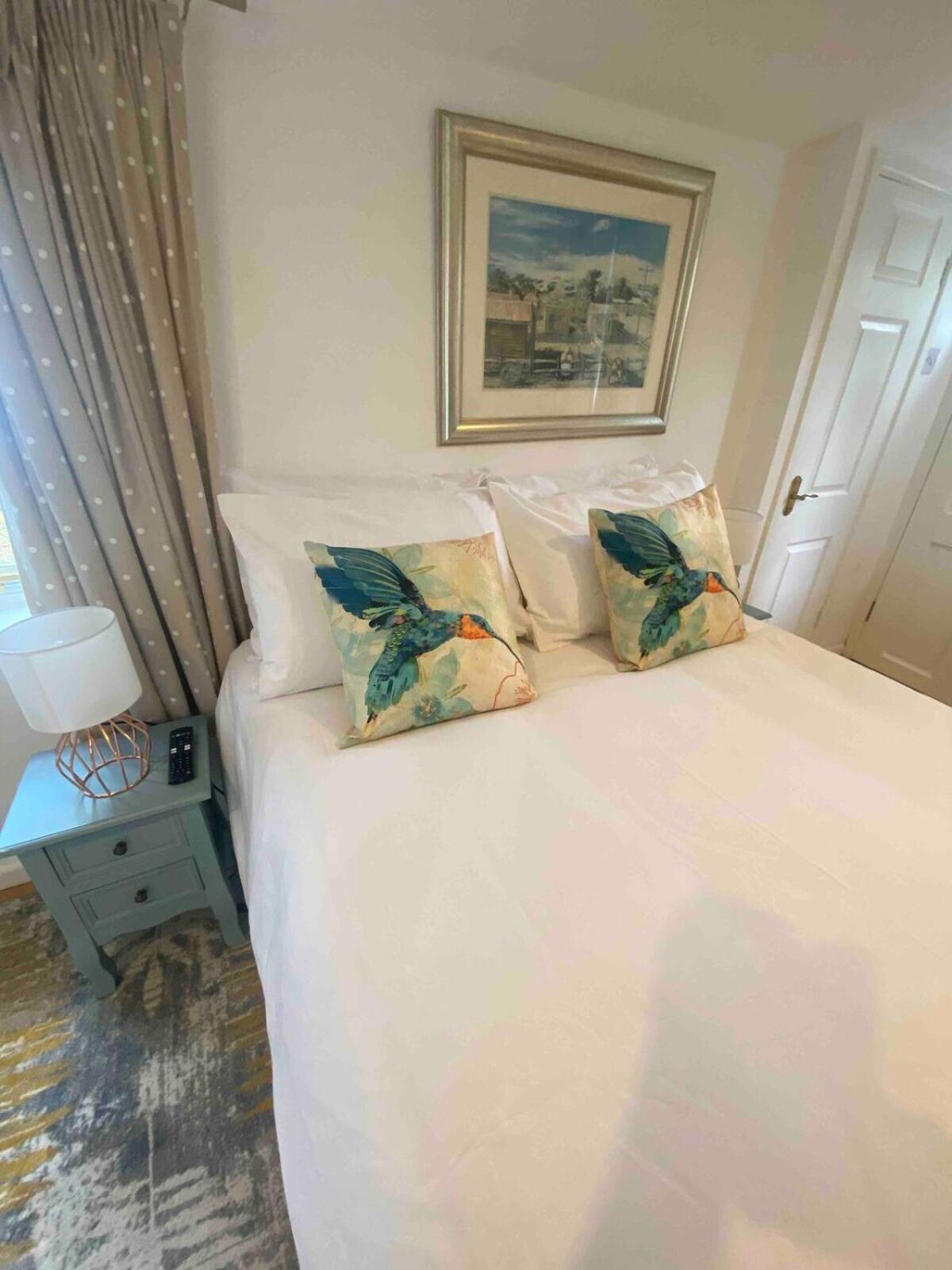 Private Entry Guesthouse Hideaway Hordle Exterior foto
